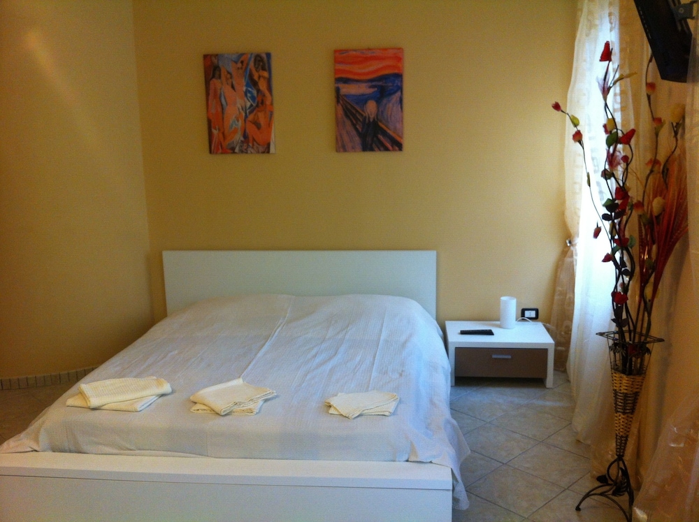 Standard Room (Gialla) photo 2