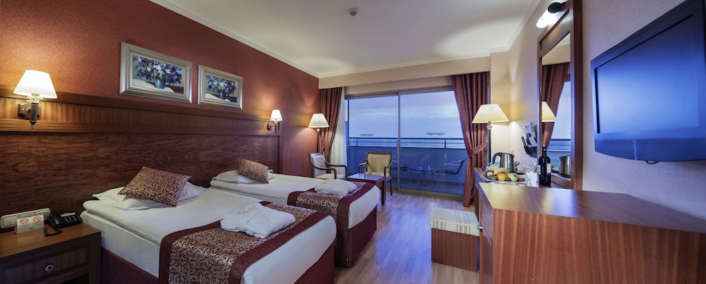 Standard Room Land View