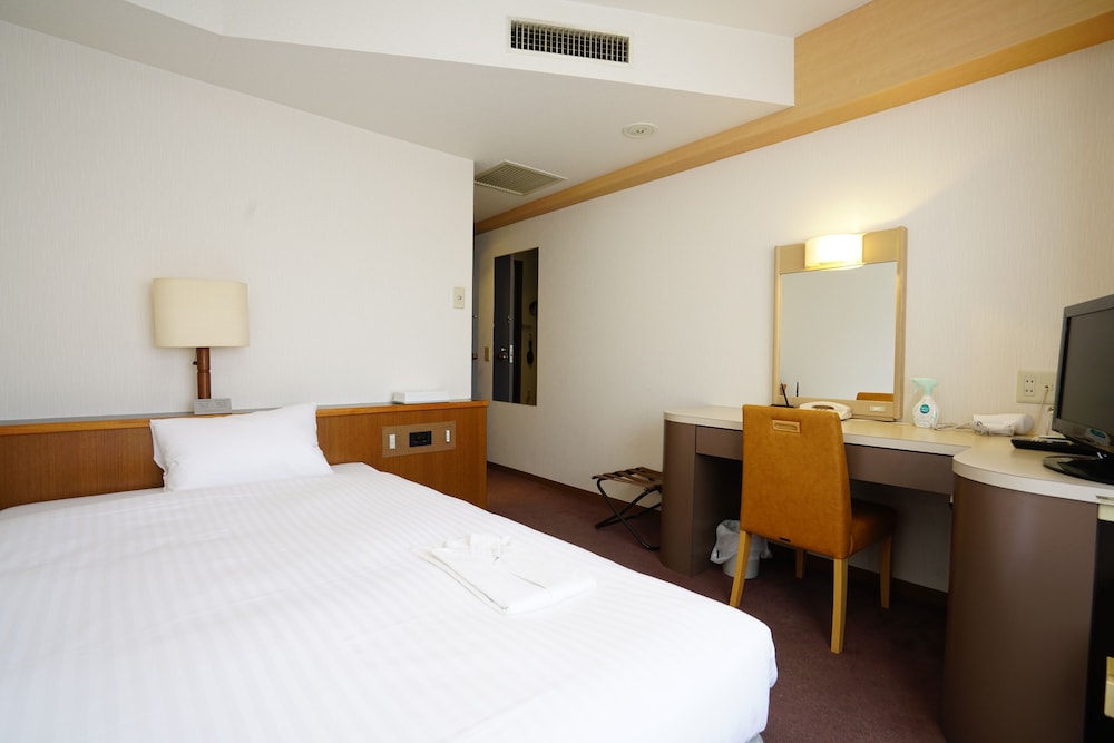 Semi double Room Non-Smoking (Breakfast is Not included for 0-12yr) photo 1