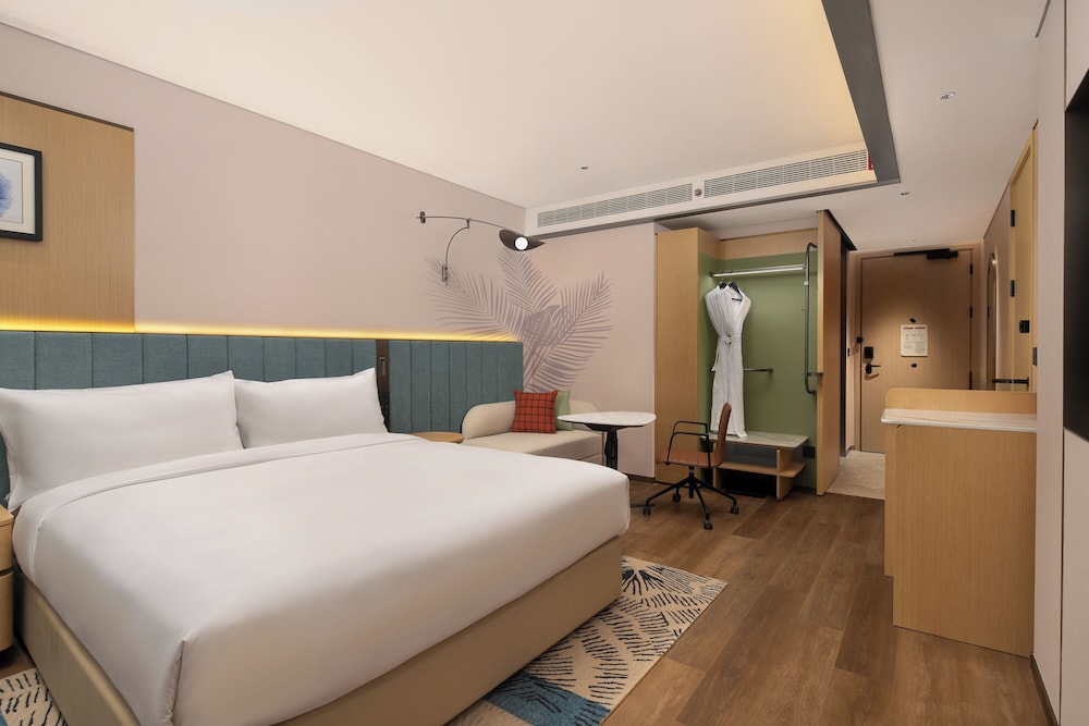Comfort Room, 1 King Bed