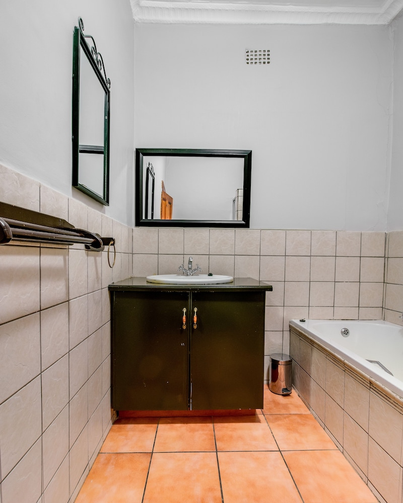 Basic Room, 1 Bedroom photo 3