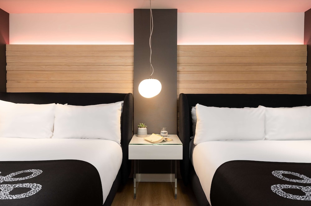 Room, 2 Double Beds, City View (Zena) - Photo 4
