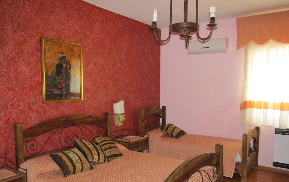 Triple Room - Photo 1