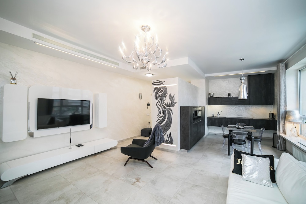 Premium Apartment (6, Storozhovskaya Street) photo 1