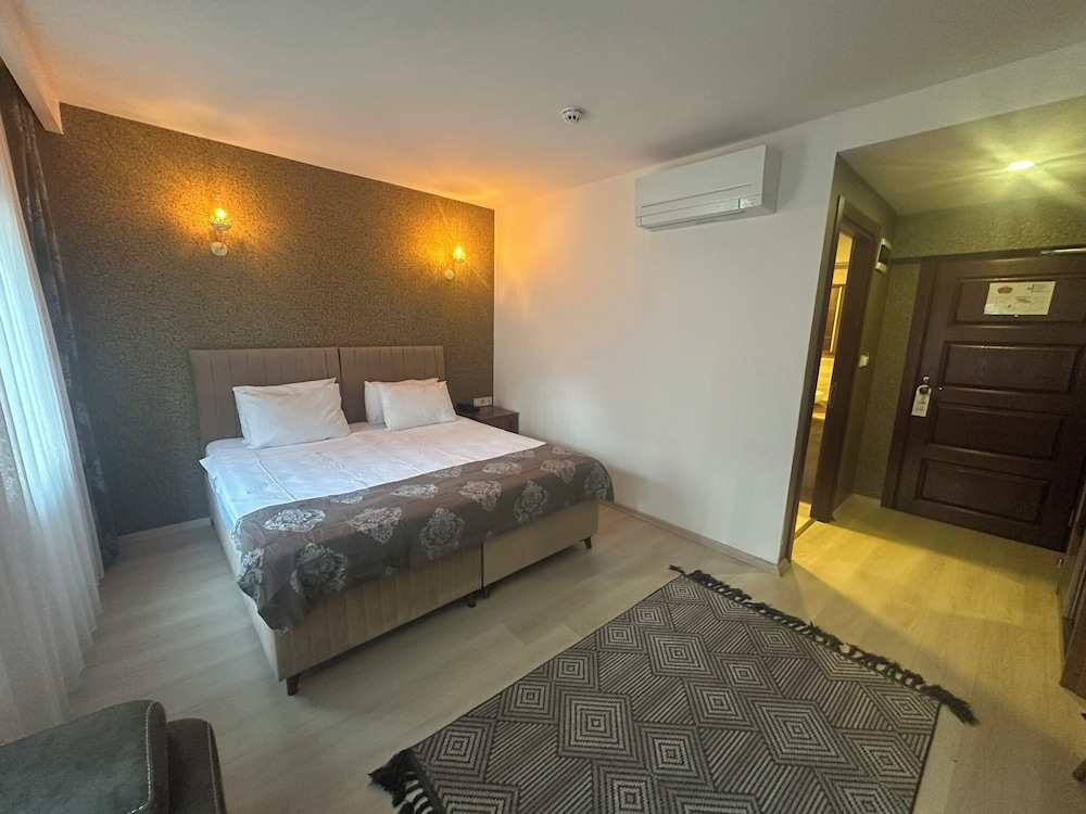 Deluxe Double Room photo 3