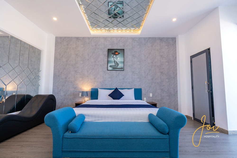 Panoramic Double Room, Balcony, Beach View - Photo 10