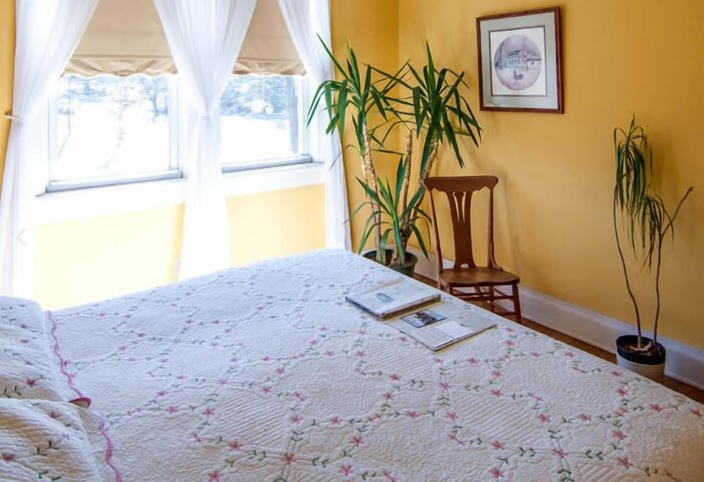 Room (Ridge & Valley Room) photo 2