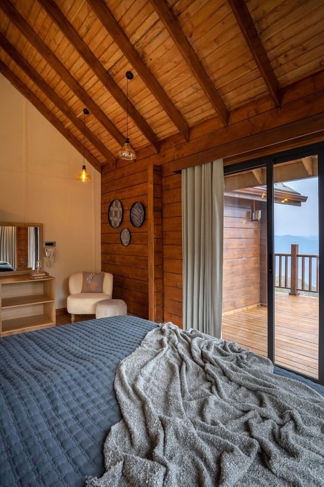 Luxury Villa, 2 Bedrooms photo 2