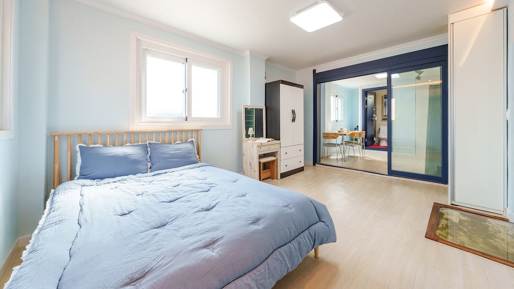 Basic Room, 1 Bedroom (Room 301) - Photo 2