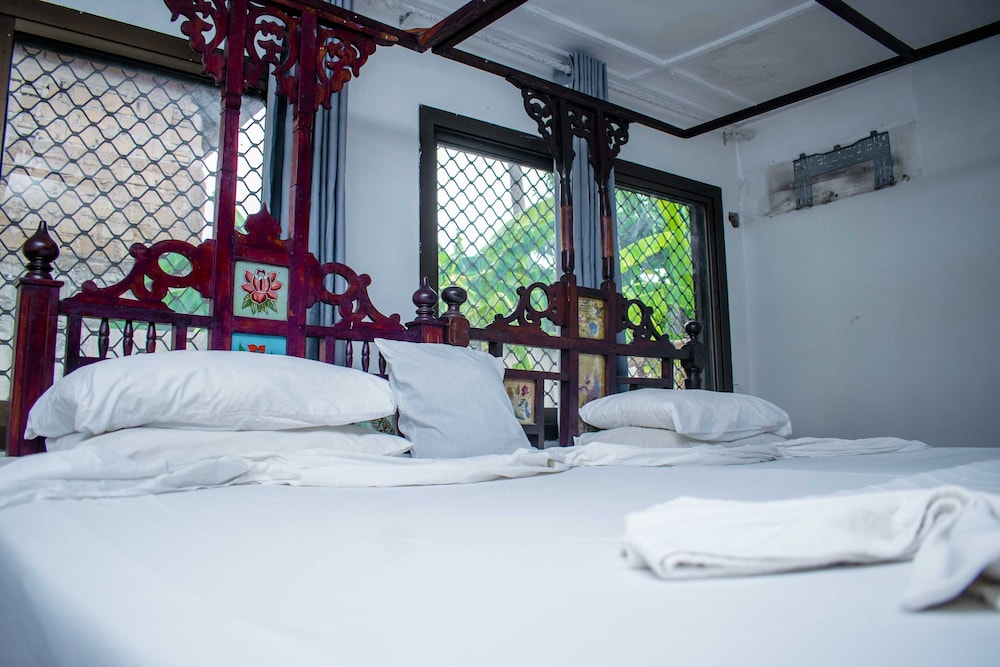 Deluxe Double or Twin Room photo 3