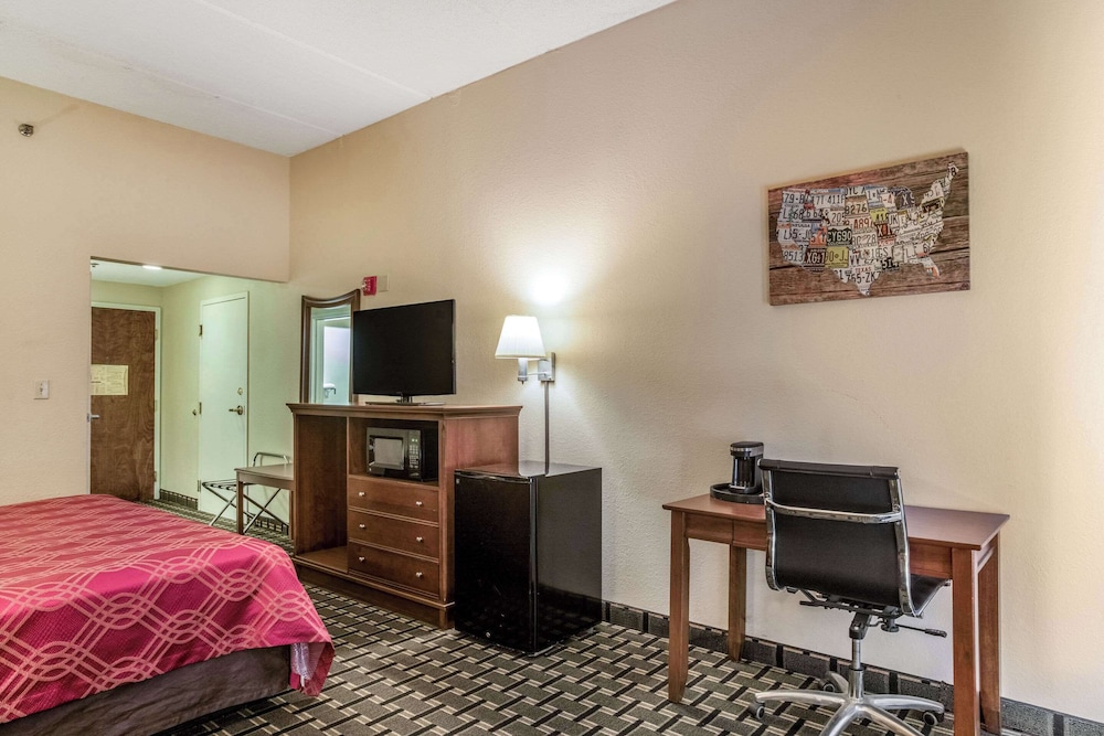 Room, 1 King Bed, Accessible, Non Smoking photo 3