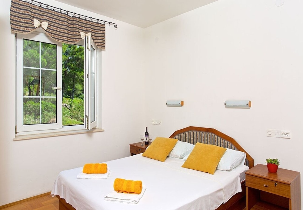 Apartment (Tobo - parking and barbecue - A5 KAL5) photo 1
