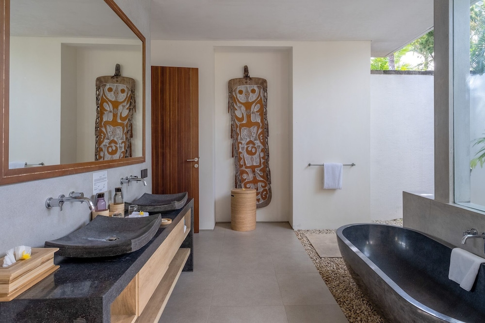 Bima Master 2 Bedroom Villa with Private Pool photo 3