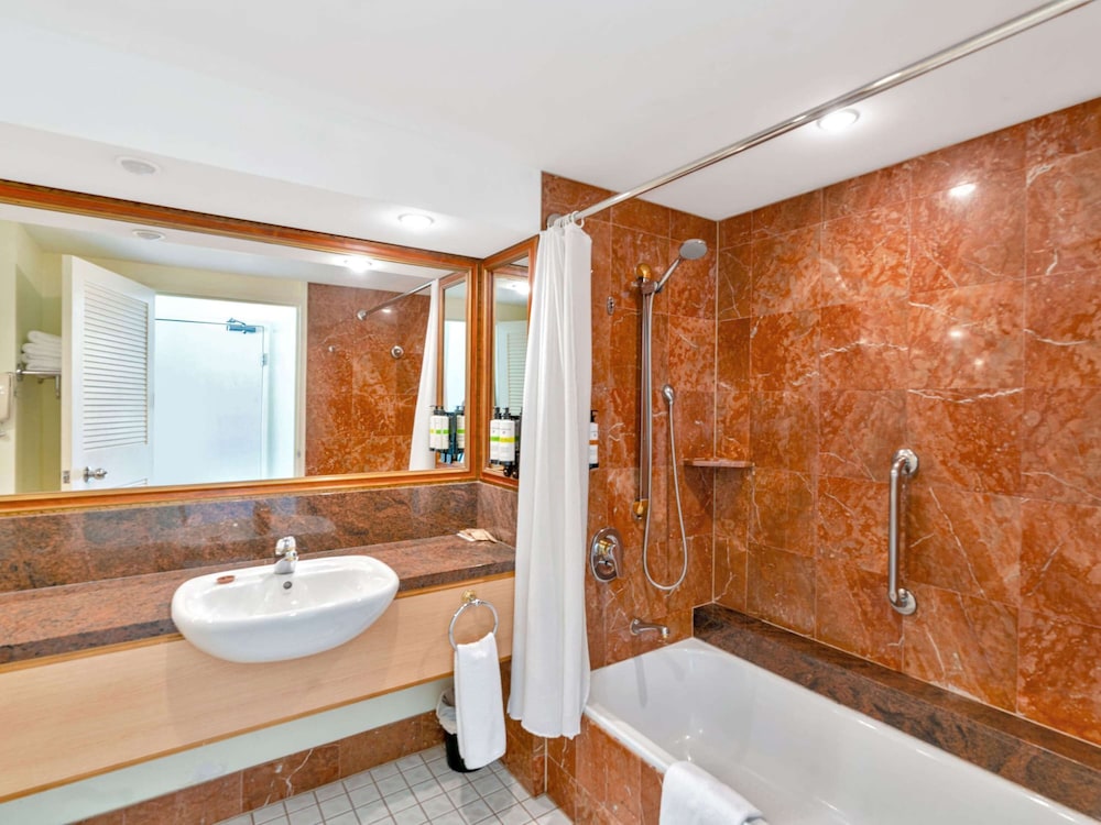 Classic Twin Room, 2 Double Beds, Harbor View - Photo 8