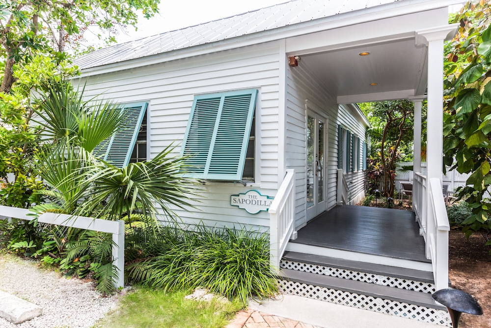 Cottage, 2 Bedrooms (Sapodilla) - Garden View