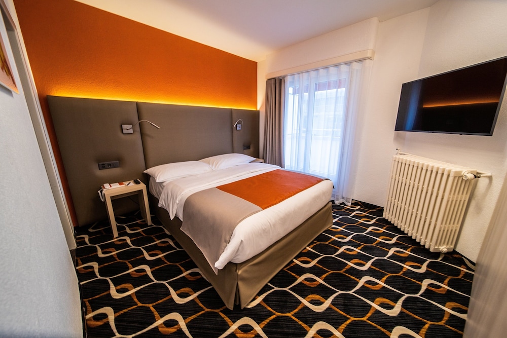 Superior Double or Twin Room - Photo 2