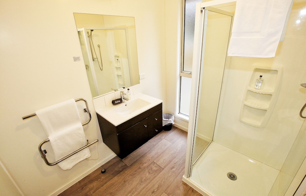 Chalet, 2 Bedrooms, Garden View photo 3