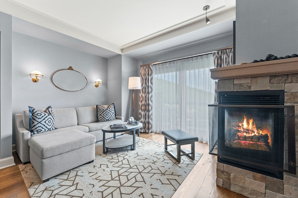 Suite, 1 Bedroom, Mountainside (View) - Photo 1
