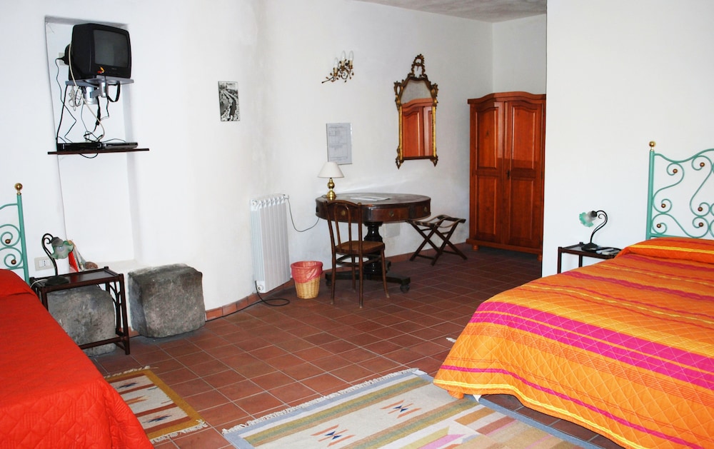 Triple Room (Buganvillea) photo 1