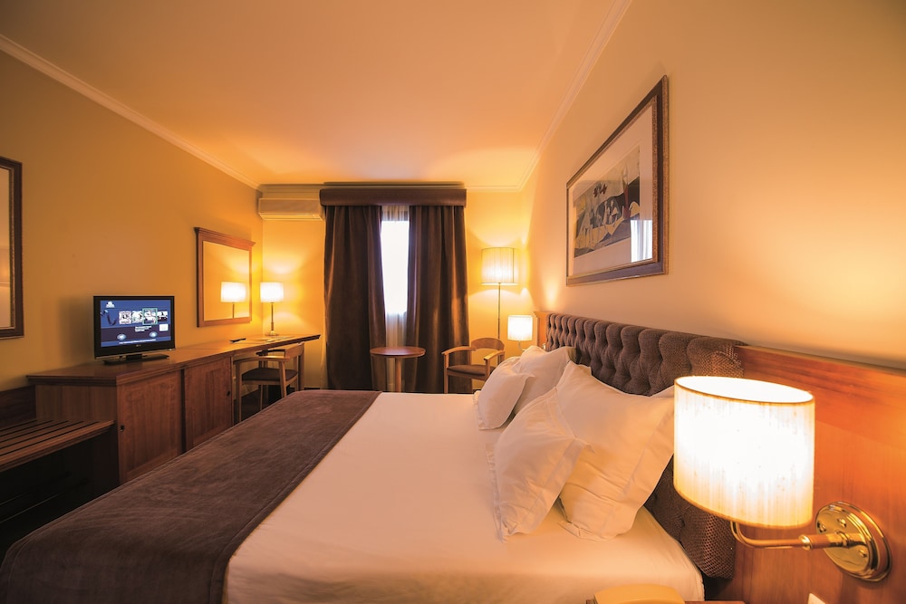 Superior Twin Room - Photo 3