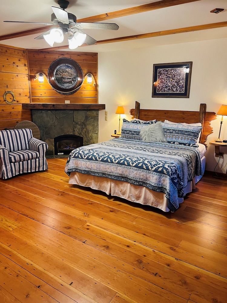 Premium Room, 1 King Bed