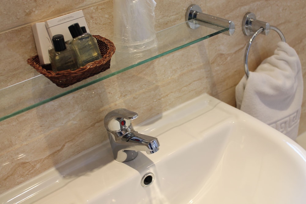 Premier Double Room, Private Bathroom (Superior) photo 2
