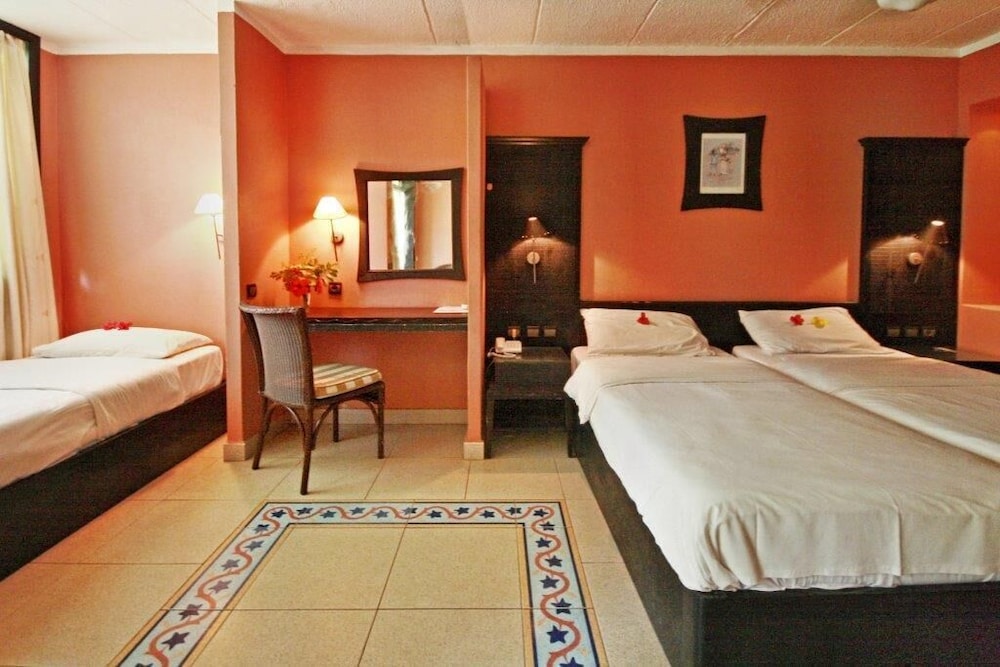 Standard Triple Room - Photo 1
