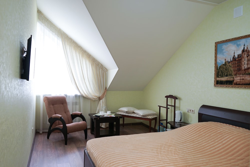 Standard Double Room photo 2