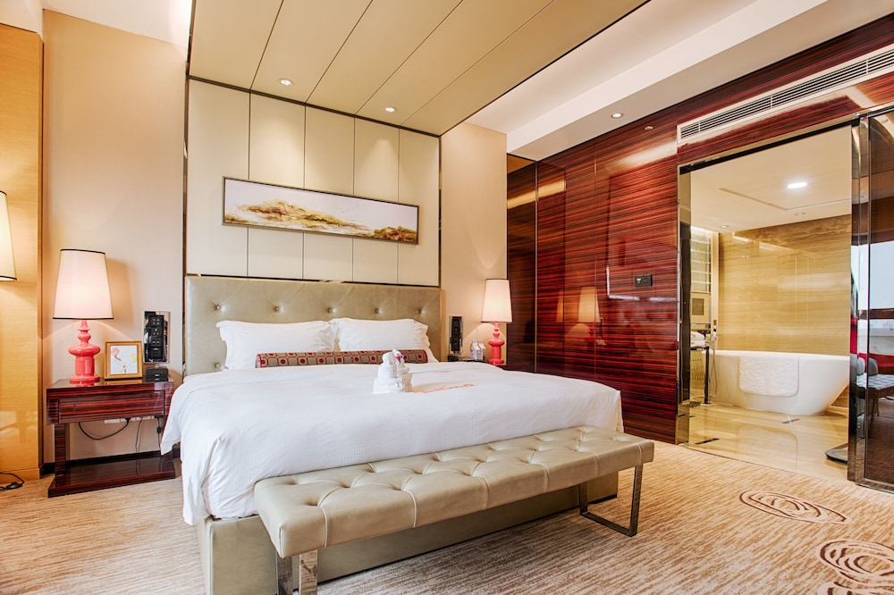Executive Suite photo 1