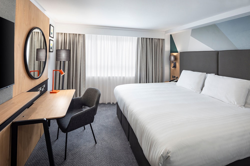 Standard Room, 1 King Bed (Super King) - Photo 1