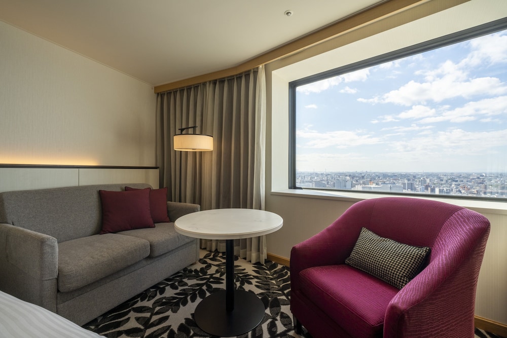Premium Room, Multiple Beds - Photo 6
