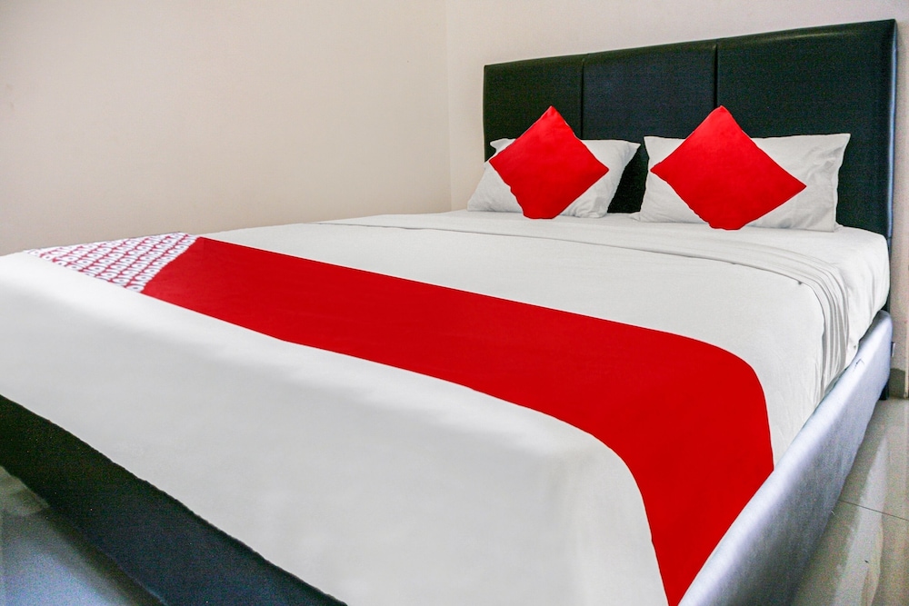 Deluxe Double Room - Photo 9