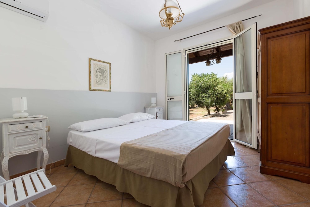 Villa, 5 Bedrooms photo 1
