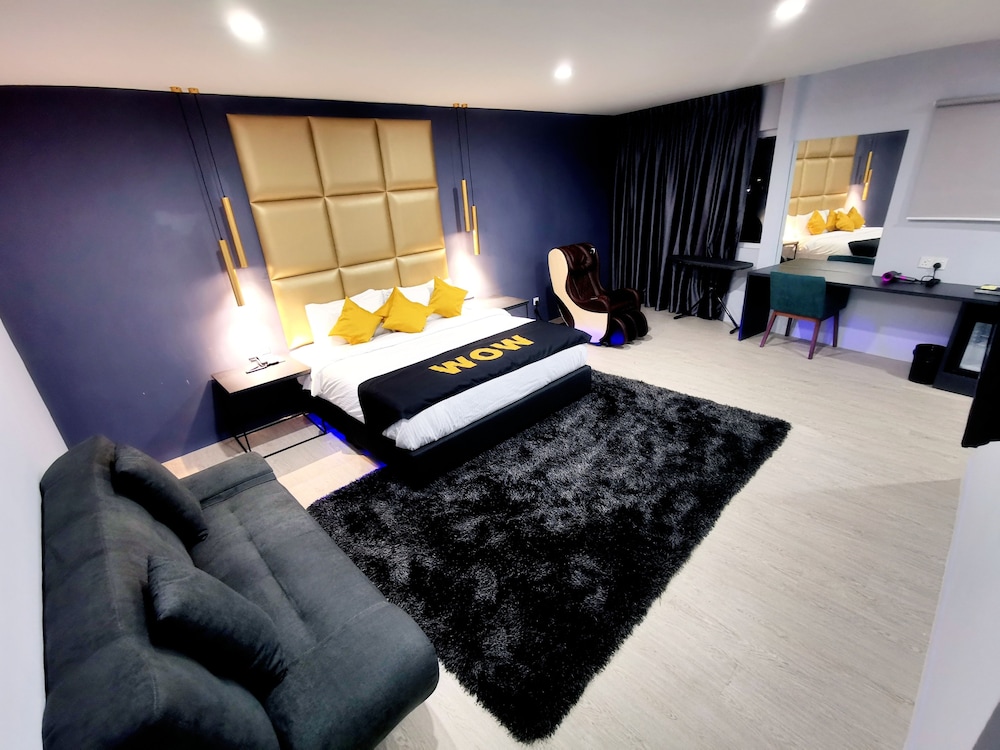 Presidential Studio Suite photo 1