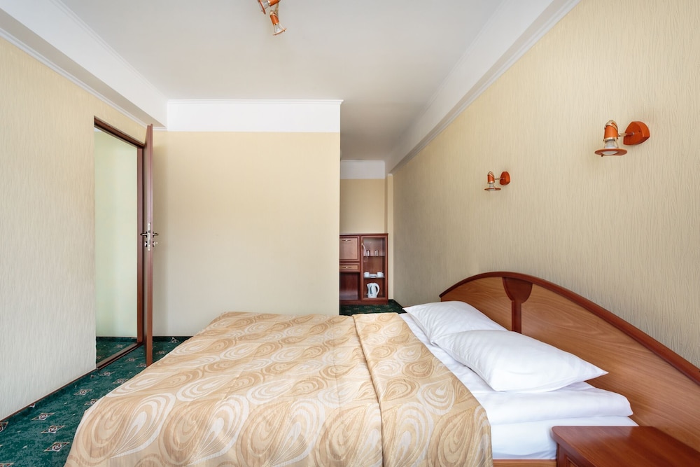 Standard Room photo 2