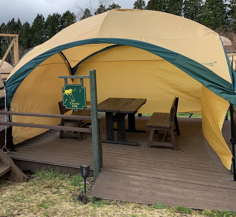 Basic Tent photo 3