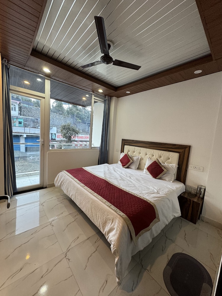 Superior Room photo 2