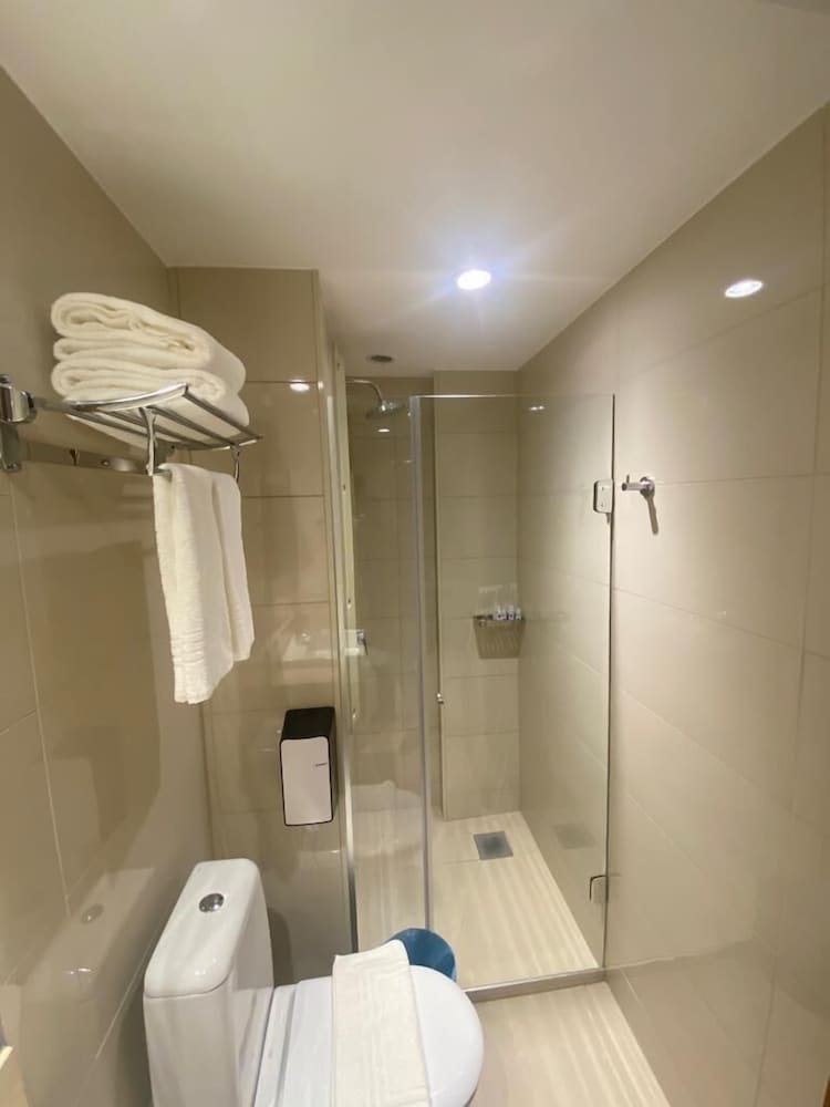 Executive Room, 1 Queen Bed, Non Smoking photo 2