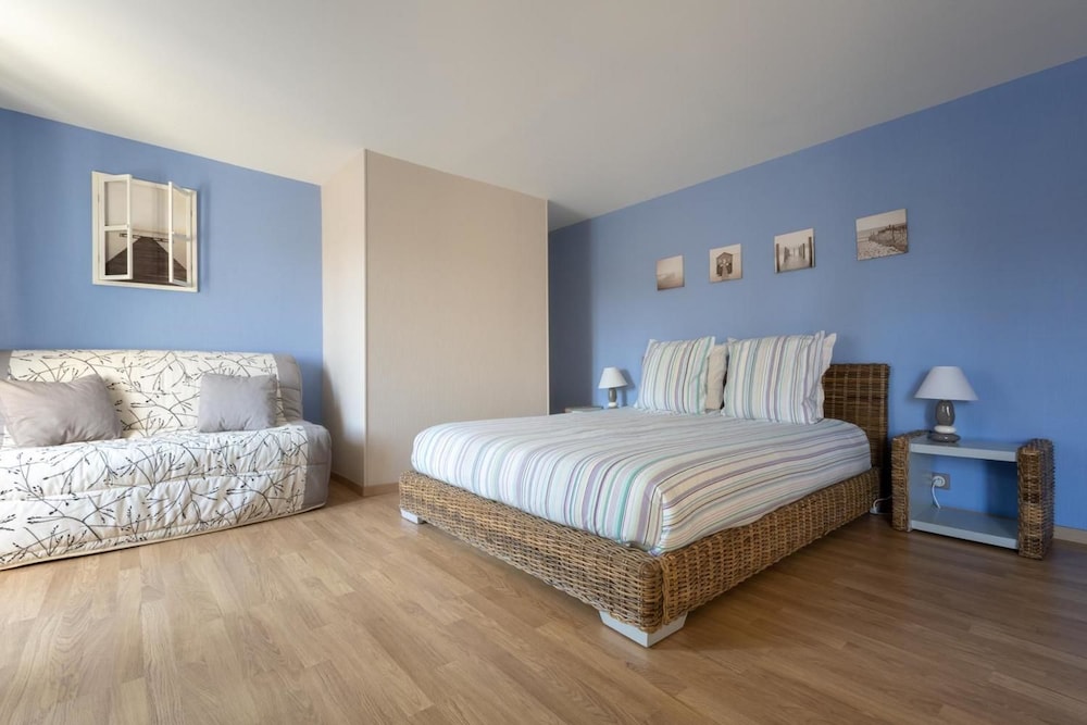 Quadruple Room (Jeanne) photo 1