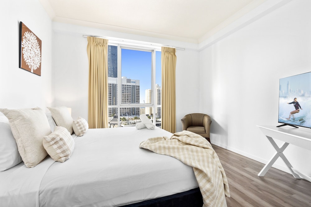Executive Apartment, 3 Bedrooms - Photo 28