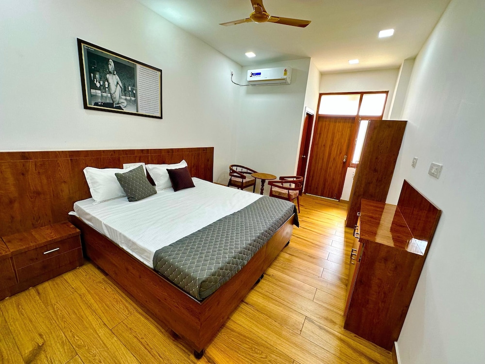 Deluxe Double or Twin Room, Garden View