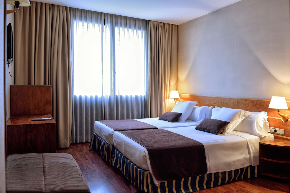 Double Room, City View