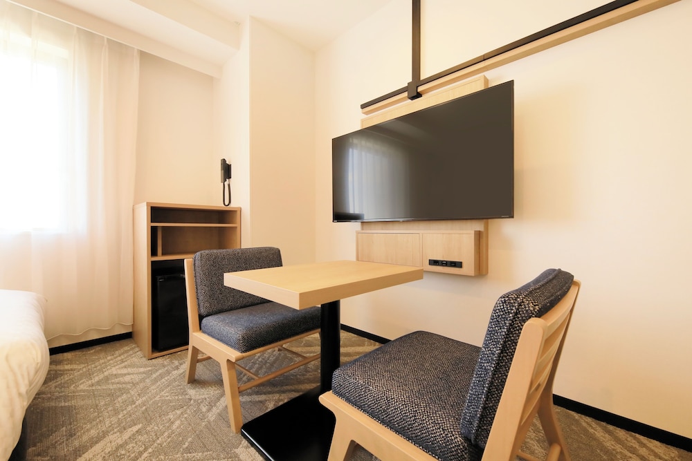 Moderate Twin Room, Non Smoking - Photo 4