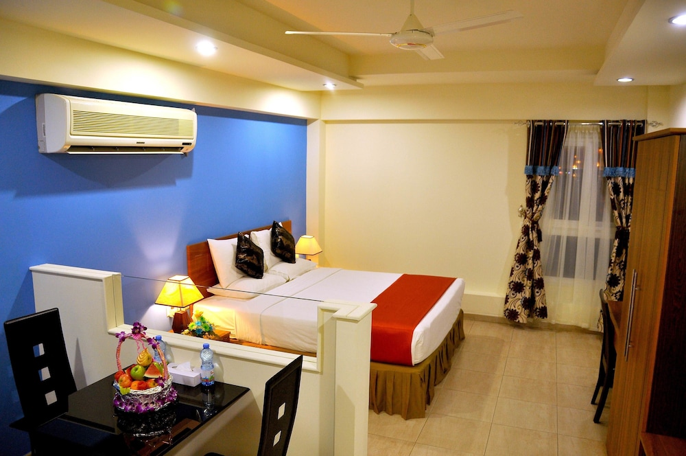 Business Studio Suite, 1 Bedroom, Kitchen photo 1