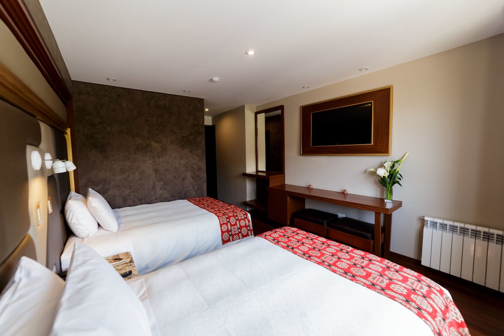 Superior Double Room, 2 Double Beds photo 3
