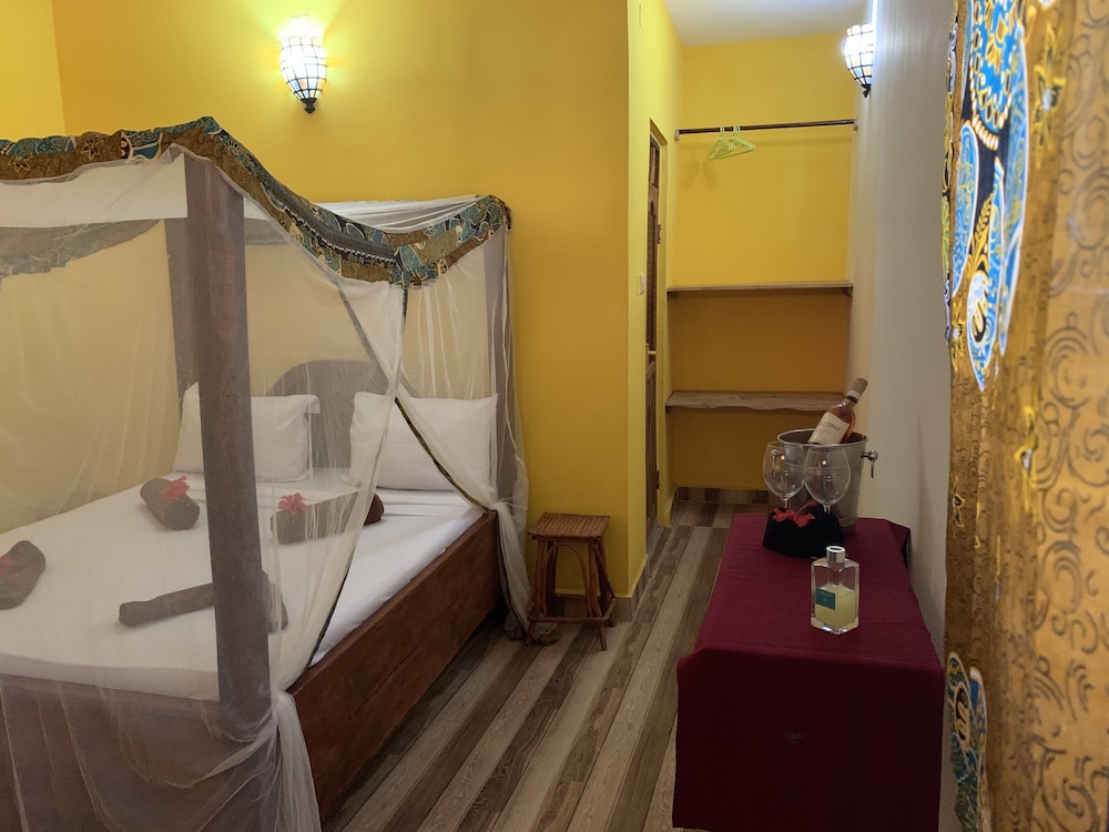 Economy Room photo 1