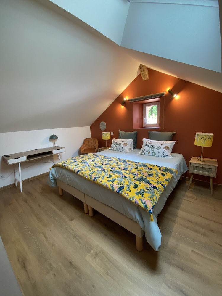 Comfort Room photo 1