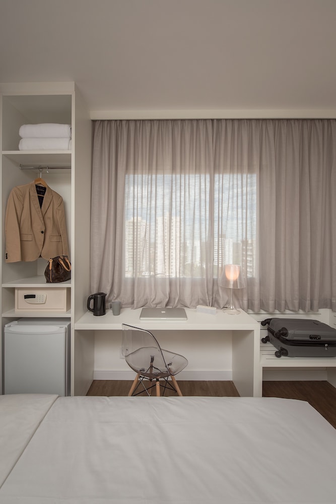 Luxury Twin Room photo 2