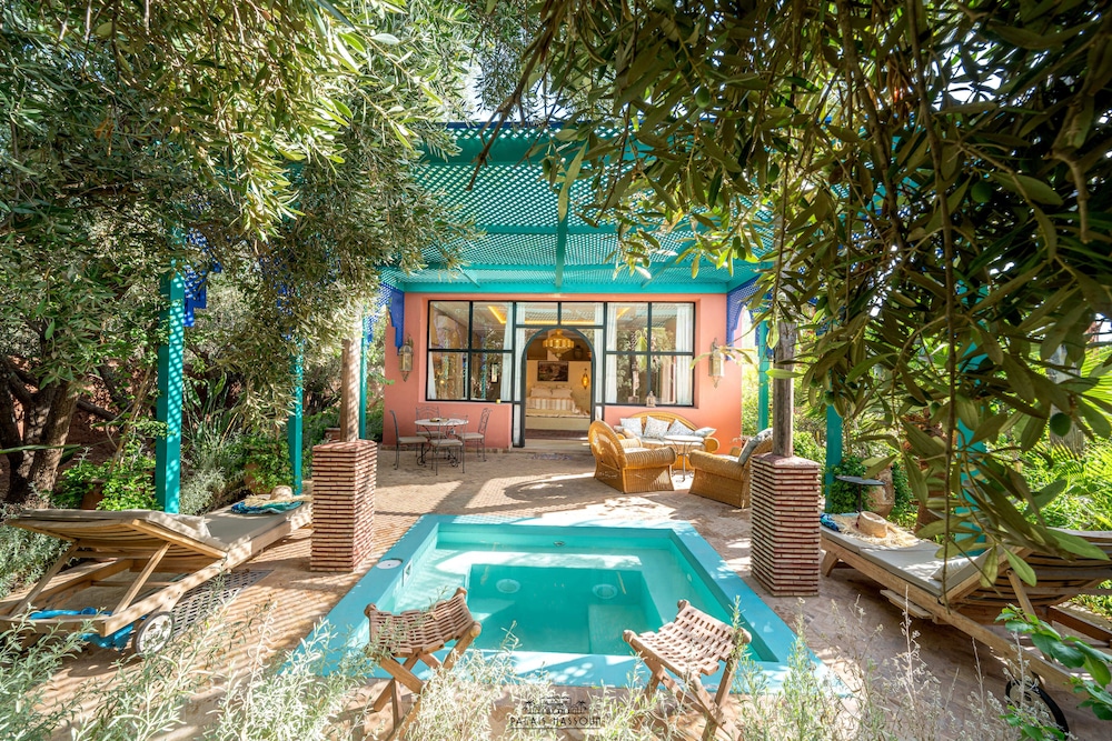 Grand Villa