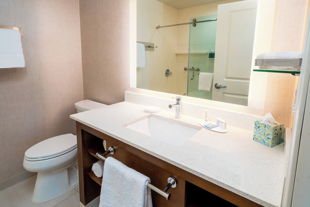 Studio Suite, Multiple Beds - Photo 11